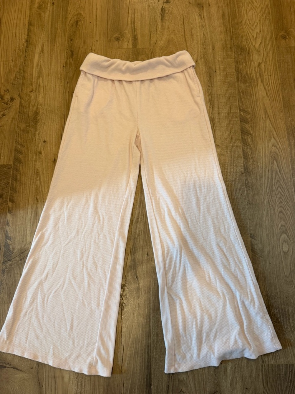 Soft Wide-Leg Lounge Pants in Baby Pink